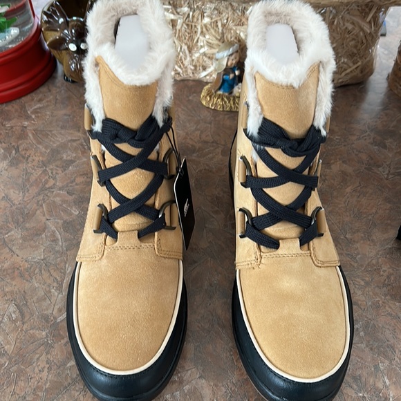 SOREL Women’s TIVOLI IV Boots - Picture 3 of 13